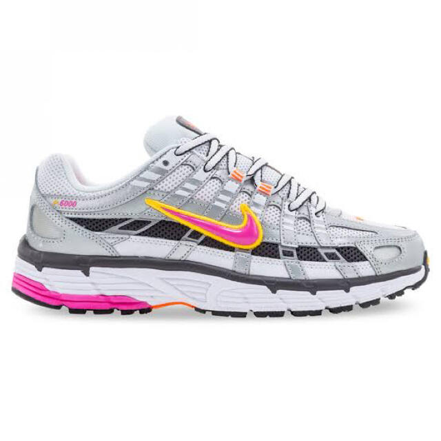 NIKE - ⭐️本日限定価格⭐️NIKE WOMAN P6000 スニーカー の通販 by