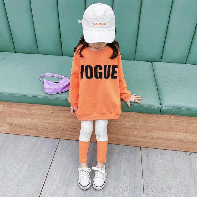 キッズセットアップ　ロゴトレーナートップス　レギンスパンツ女の子服オレンジ100 キッズ/ベビー/マタニティのキッズ服女の子用(90cm~)(その他)の商品写真