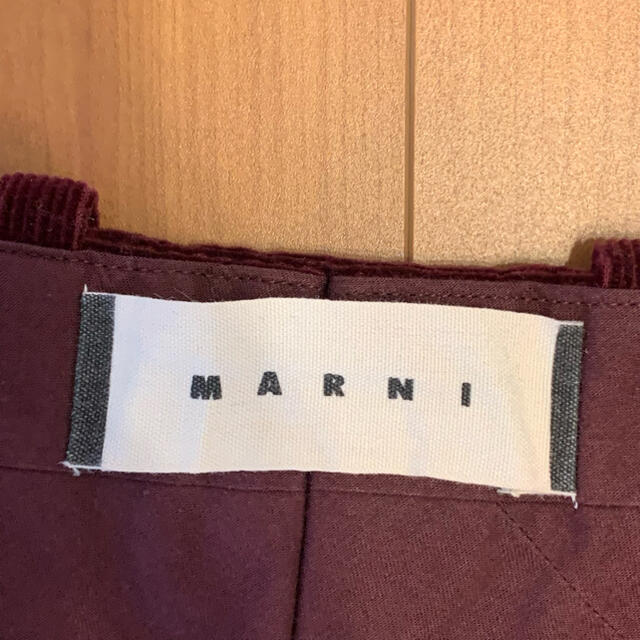 Marni(マルニ)のMARNI コーデュロイパンツ　ワイン　ボルドー　マルニ メンズのパンツ(その他)の商品写真