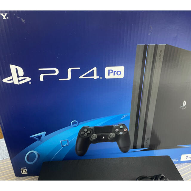 PlayStation 4PRO 1TB CUH-7100B-