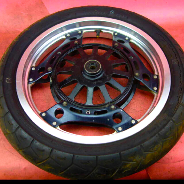 VT250F 純正 フロント ホイール ホイル タイヤ MC08 - パーツ