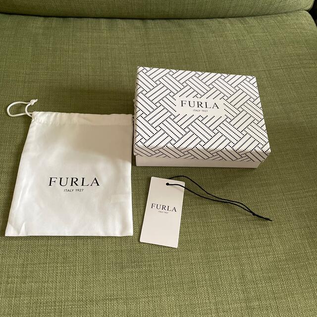 Furla(フルラ)のフルラ　FURLA 二つ折り財布　空箱、タグ、保管袋 レディースのバッグ(ショップ袋)の商品写真