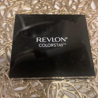 レブロン(REVLON)のUVパウダーファンデーション02 OCHRE20(※パフなし)(ファンデーション)