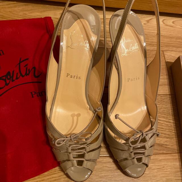 Christian Louboutin(クリスチャンルブタン)のクリスチャンルブタン　サンダル　39 レディースの靴/シューズ(サンダル)の商品写真