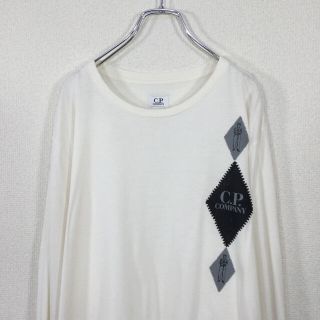 シーピーカンパニー(C.P. Company)の【極美品】シーピーカンパニー　長袖カットソー　ロゴプリント　ロンT ダイア柄(Tシャツ/カットソー(七分/長袖))