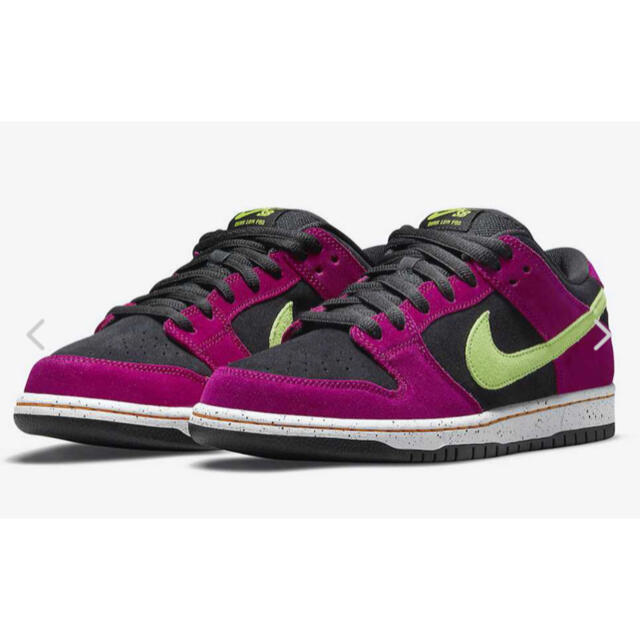 NIKE(ナイキ)のnike sb dunk low pro red plum 28cm メンズの靴/シューズ(スニーカー)の商品写真