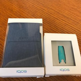 アイコス(IQOS)のアイコス　デュオホルダケース（ネイビー）、アイコスキャップ（エメラルドグリーン）(タバコグッズ)