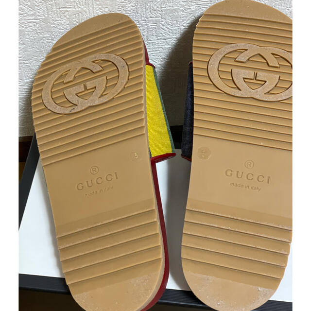 Gucci(グッチ)の期間限定●GUCCIグッチbaiadera赤青緑黄スライドサンダル5新品 メンズの靴/シューズ(サンダル)の商品写真