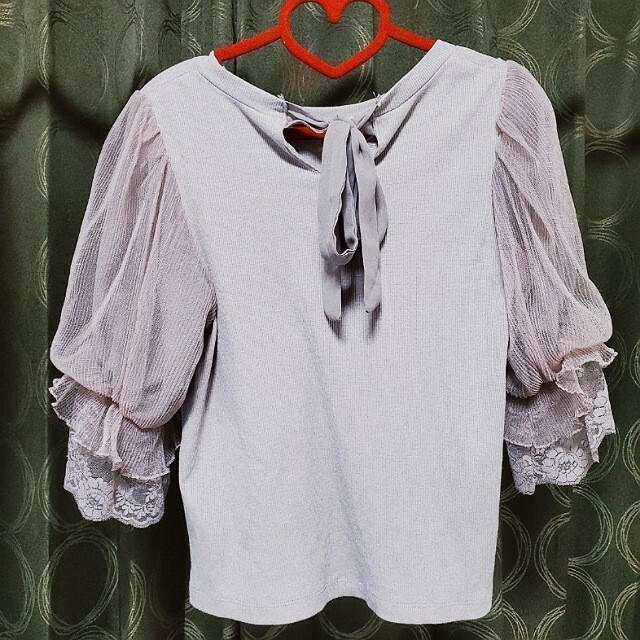GRL(グレイル)の袖チュールバックリボンテレコトップス レディースのトップス(シャツ/ブラウス(半袖/袖なし))の商品写真