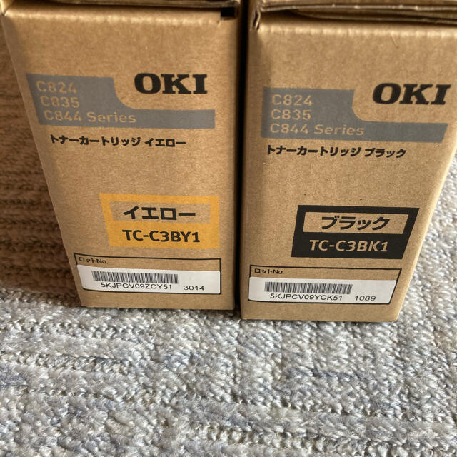 OKI C824/C835/844シリーズ　BK Y 各1