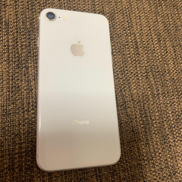 iphone8 White 256GB auSIMフリー 美品。