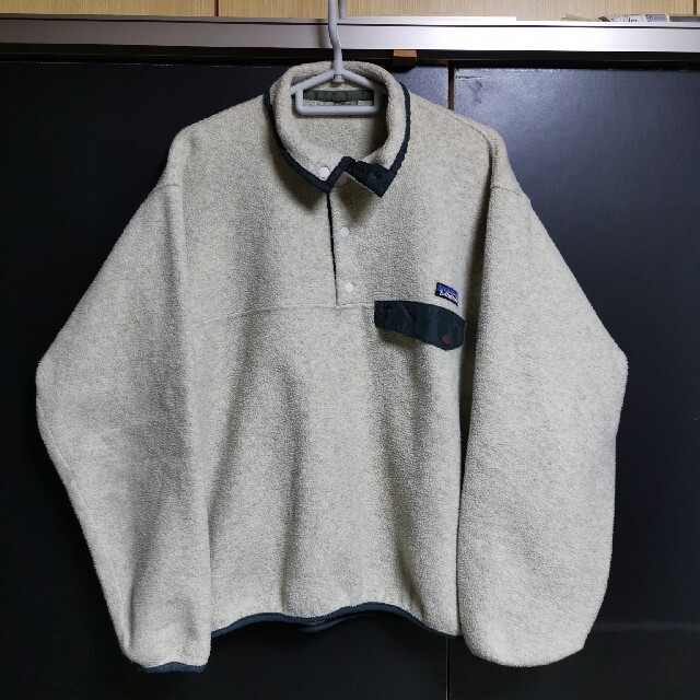 人気メーカー・ブランド パタゴニア シンチラスナップT オートミール