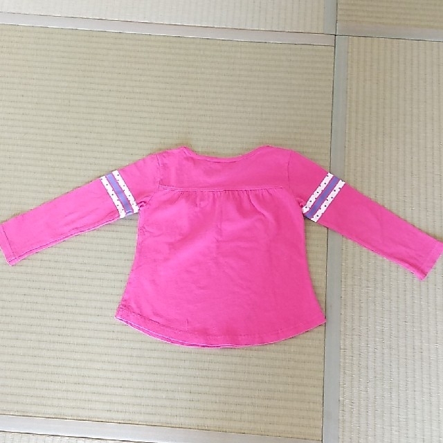 Roxy(ロキシー)のめい様専用　　ROXY　ミニー　女の子　ロンT  110 キッズ/ベビー/マタニティのキッズ服女の子用(90cm~)(Tシャツ/カットソー)の商品写真