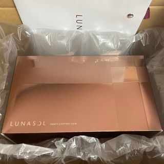 ルナソル(LUNASOL)の新品未開封 ルナソル   パーティコフレ2018(コフレ/メイクアップセット)