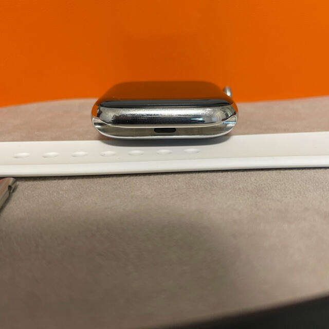 Hermes(エルメス)のApple Watch 44mm series4 HERMES メンズの時計(腕時計(デジタル))の商品写真