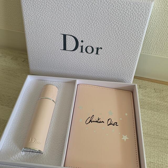 【新品未使用】DIOR パスポートケース