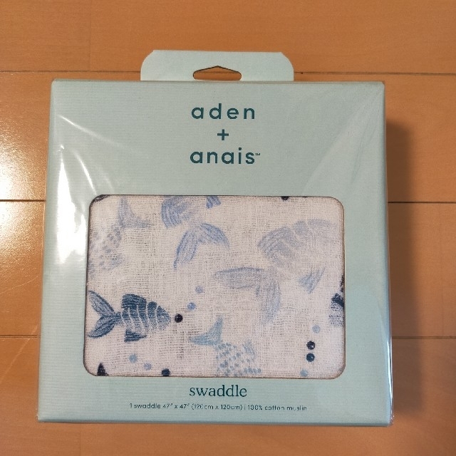 aden+anais(エイデンアンドアネイ)の新品未使用 エイアンドアネイ おくるみ　 キッズ/ベビー/マタニティのこども用ファッション小物(おくるみ/ブランケット)の商品写真