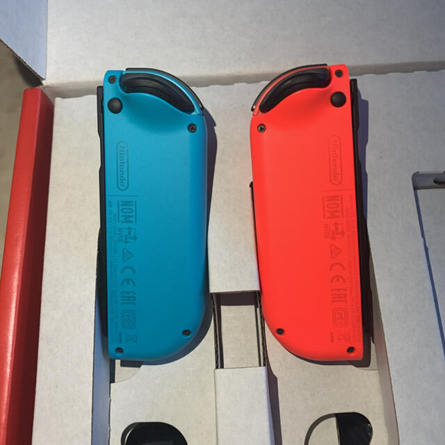 Nintendo Switch JOY-CON(L) ネオンブルー/(R) ネオ