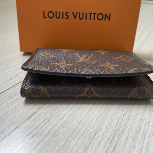 LOUIS VUITTON(ルイヴィトン)の期間限定値下げ！美品！ルイヴィトン　名刺入れ　カードケース レディースのファッション小物(名刺入れ/定期入れ)の商品写真