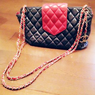 シャネル(CHANEL)のCHANEL 赤バック(ショルダーバッグ)