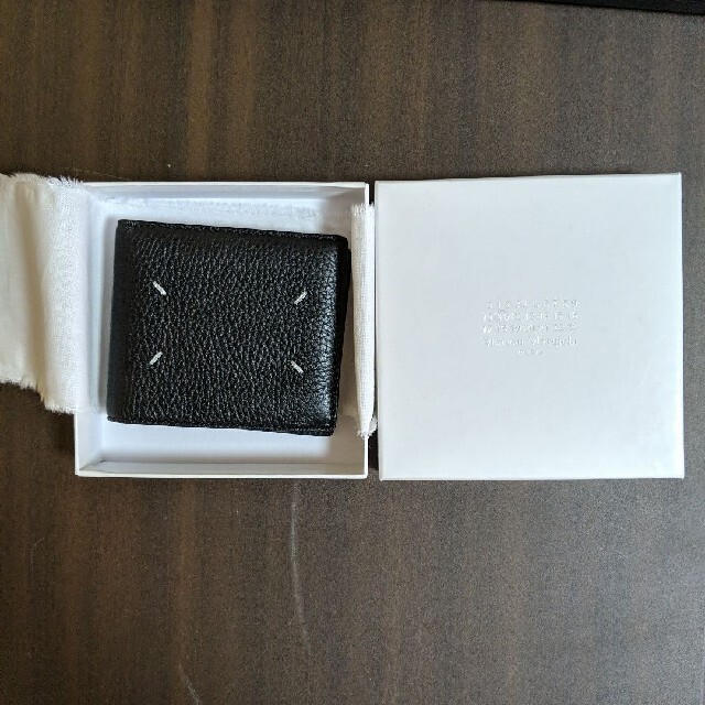 見事な
Maison メゾンマルジェラ 二つ折り財布 - Margiela Martin 折り財布 見事な
Maison メゾンマルジェラ 二つ折り財布 - Margiela Martin 折り財布