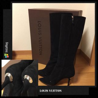 ルイヴィトン(LOUIS VUITTON)の《みぃぃ様専用》✩✩✩ルイ ヴィトン ✩スウェードロングブーツ/24.5cm(ブーツ)