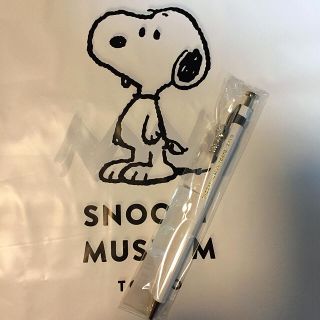 スヌーピー(SNOOPY)の【あき様専用】スヌーピーミュージアム 木軸ボールペン(キャラクターグッズ)