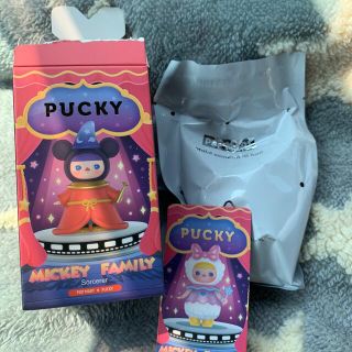 今日限定値下げ！POPMART MICKEY FAMILY (キャラクターグッズ)