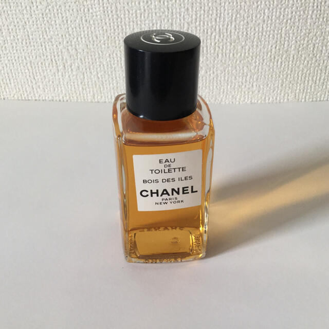 CHANEL BOIS DES ILES ボアデジル