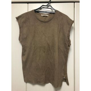 ザラ(ZARA)のZARA スエード　カットソー（キャメル）(カットソー(半袖/袖なし))