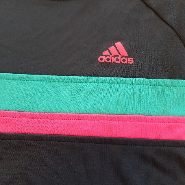 adidas(アディダス)の★専用★ 半袖 adidas　120㎝ キッズ/ベビー/マタニティのキッズ服女の子用(90cm~)(Tシャツ/カットソー)の商品写真