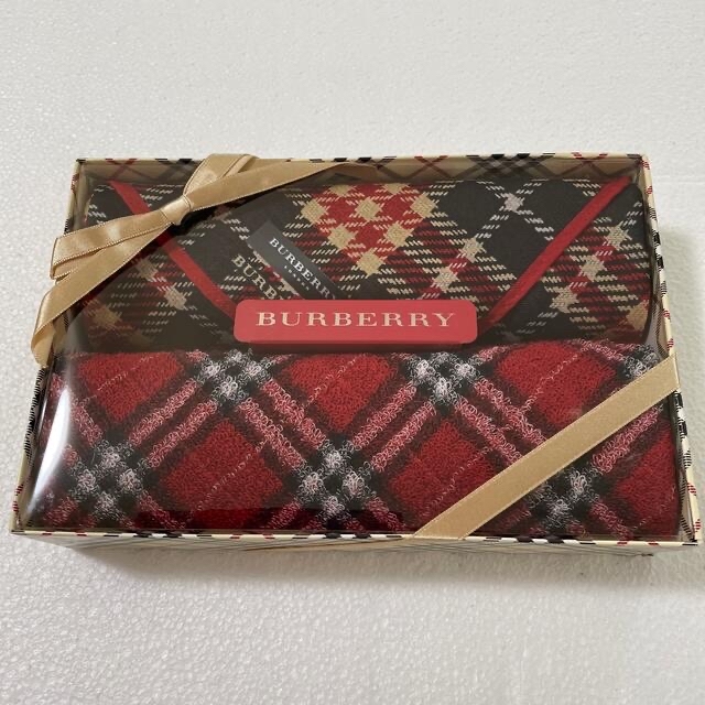 BURBERRY(バーバリー)の⭐️再値下げ⭐️新品⭐️バーバリー　タオルハンカチ　セット レディースのファッション小物(ハンカチ)の商品写真