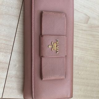 プラダ(PRADA)のプラダ  サフィアーノ　リボン　長財布　ピンクベージュ(長財布)