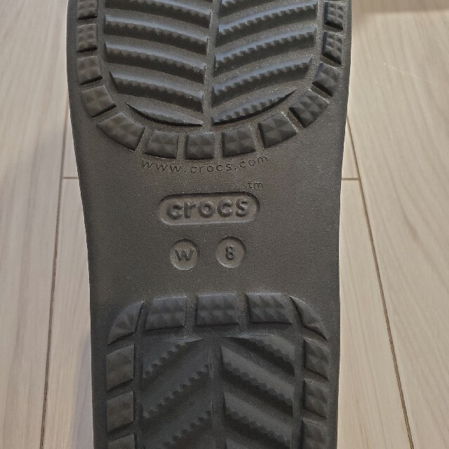 crocs(クロックス)のクロックス　レディース　ビーチサンダル　サイズ8 レディースの靴/シューズ(ビーチサンダル)の商品写真