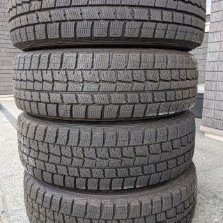 ダンロップ(DUNLOP)の175/65R15 バリ山 19年製スタッドレス ウインターマックス01(タイヤ・ホイールセット)