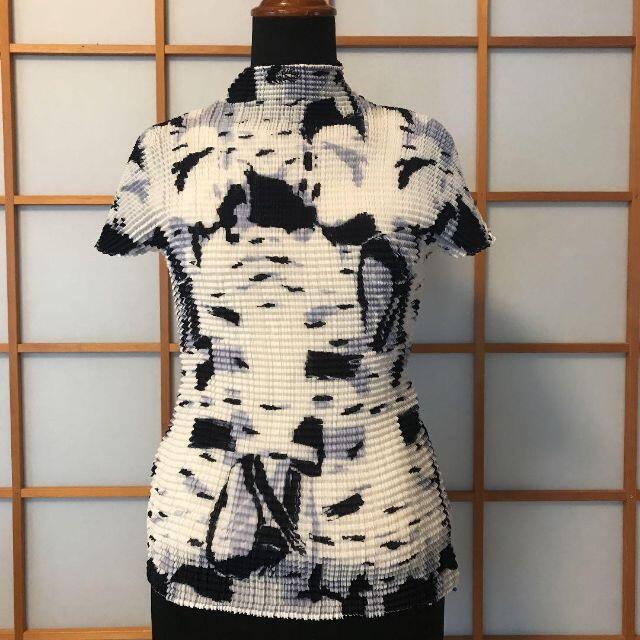 イッセイミヤケ プリーツTシャツ - Tシャツ(半袖/袖なし)