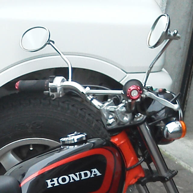 ホンダ(ホンダ)のエイプ50 ハンドル 自動車/バイクのバイク(パーツ)の商品写真