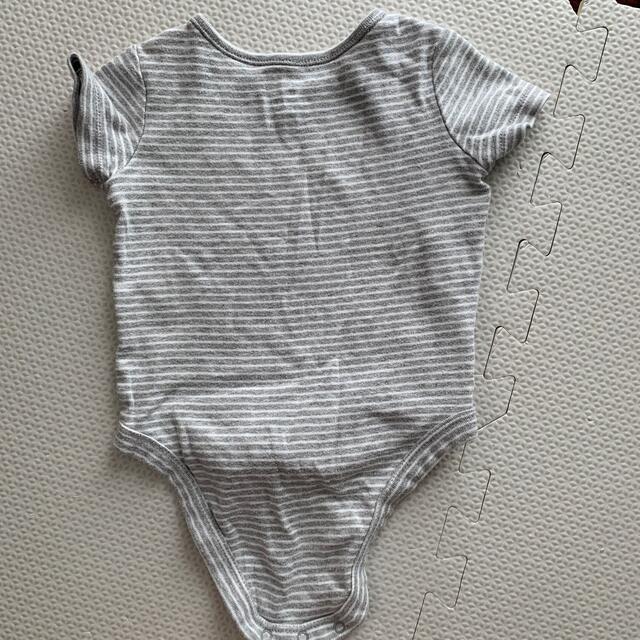 babyGAP(ベビーギャップ)のbabyGAPロンパース２枚セット キッズ/ベビー/マタニティのベビー服(~85cm)(ロンパース)の商品写真