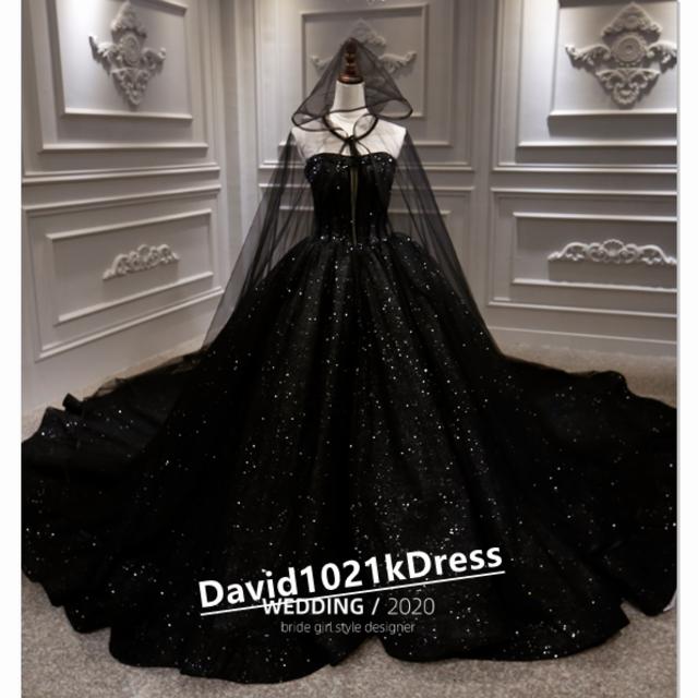 ウェディングドレス憧れのウェディングドレス  黑   キラキラチュール   ベアトップ  トレーン