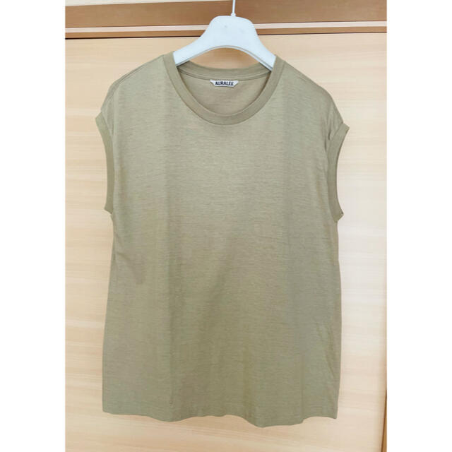 AURALEE オーラリー カットソー　Tシャツ レディースのトップス(カットソー(半袖/袖なし))の商品写真