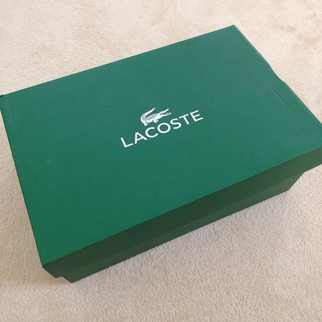 LACOSTE(ラコステ)の値下げ　新品LACOSTE スニーカー　レディース37 レディースの靴/シューズ(スニーカー)の商品写真