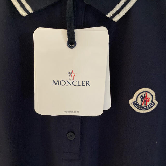 MONCLER(モンクレール)の【mi様専用】モンクレールポロシャツ　ヨーコチャン レディースのトップス(ポロシャツ)の商品写真