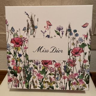 クリスチャンディオール(Christian Dior)の新品未使用 DIOR ミス ディオール 伊勢丹 イベント 限定ボックス(ラッピング/包装)