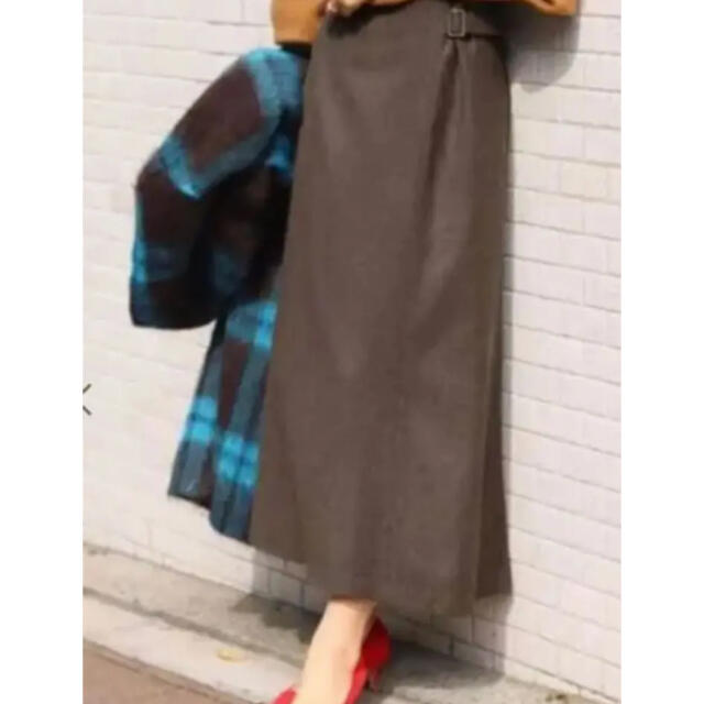 IENA(イエナ)の【ことことら's shop様専用】イエナ ウールランダム フレアスカート　40 レディースのスカート(ロングスカート)の商品写真