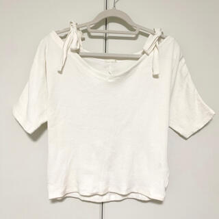 ジーユー(GU)のGU リボン 白 Tシャツ(Tシャツ(半袖/袖なし))