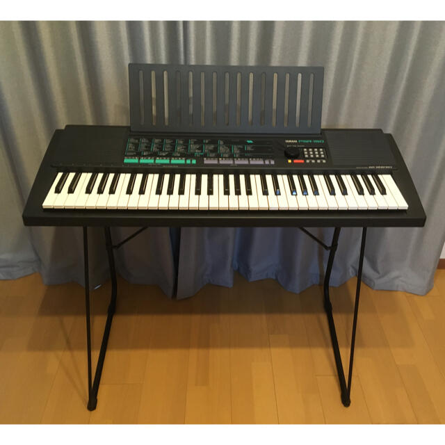 ヤマハ(ヤマハ)のふーな。様専用／YAMAHA PSR-150 キーボード 楽器の鍵盤楽器(キーボード/シンセサイザー)の商品写真