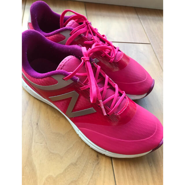 New Balance(ニューバランス)のニューバランス　23.0 キッズ/ベビー/マタニティのキッズ靴/シューズ(15cm~)(スニーカー)の商品写真