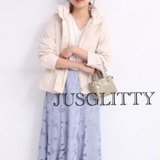 JUSGLITTY - 新品 JUSGLITTY フード付ショートブルゾンの通販 by ...