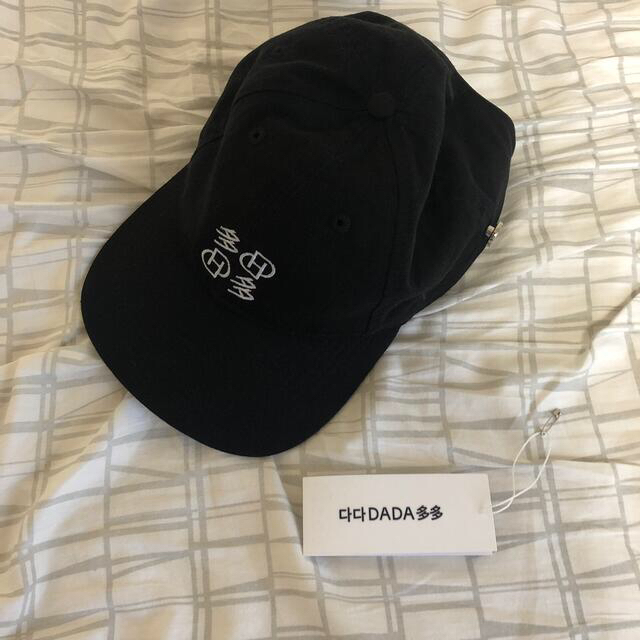 DADA(ダダ)の多多 DADA × d'heygere mask cap dadaism   メンズの帽子(キャップ)の商品写真