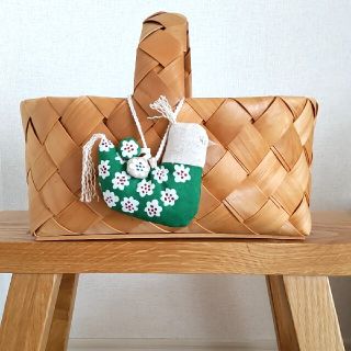 マリメッコ(marimekko)のMaoli様　専用　ゆるやわ　ことり　チャーム　marimekko　NO.39(インテリア雑貨)